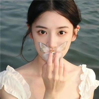 200斤的她绑定系统后美又飒